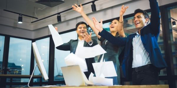 Hire Online Marketing Agency for Your Business